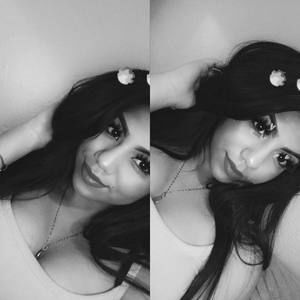 Meet your Posher, Myriam